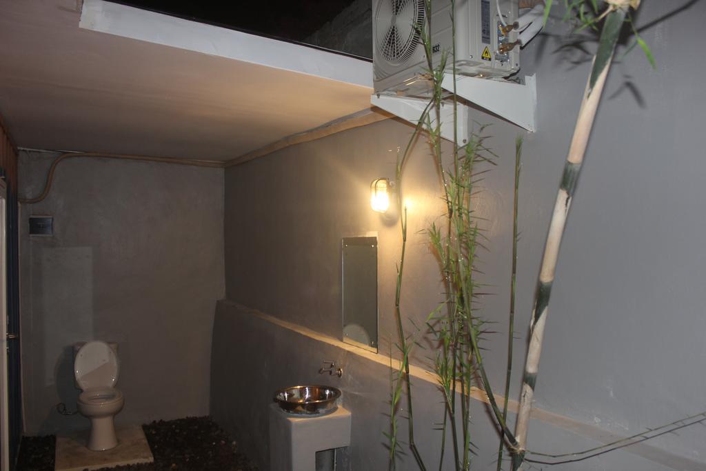 Kubu Container Hotel Uluwatu Екстериор снимка
