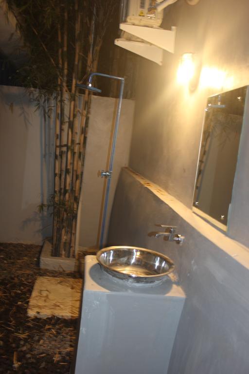 Kubu Container Hotel Uluwatu Екстериор снимка