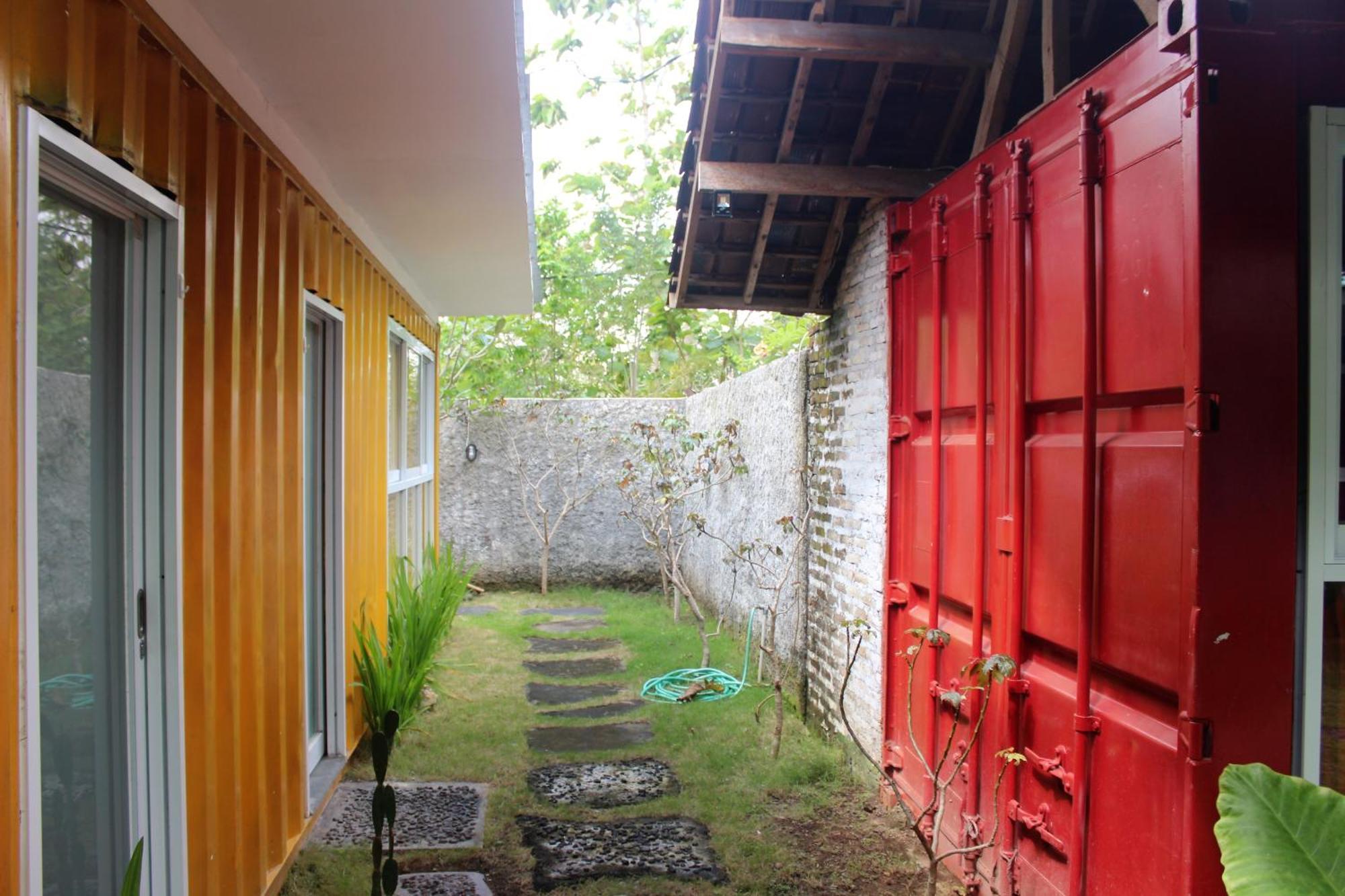 Kubu Container Hotel Uluwatu Екстериор снимка