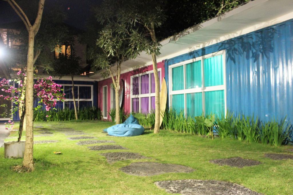Kubu Container Hotel Uluwatu Екстериор снимка
