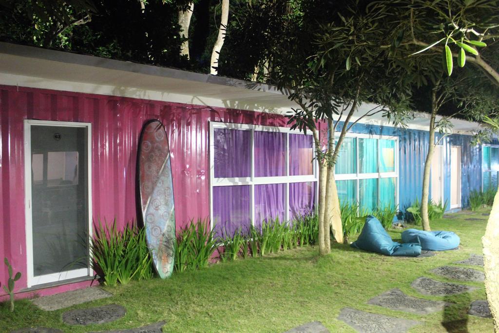 Kubu Container Hotel Uluwatu Екстериор снимка